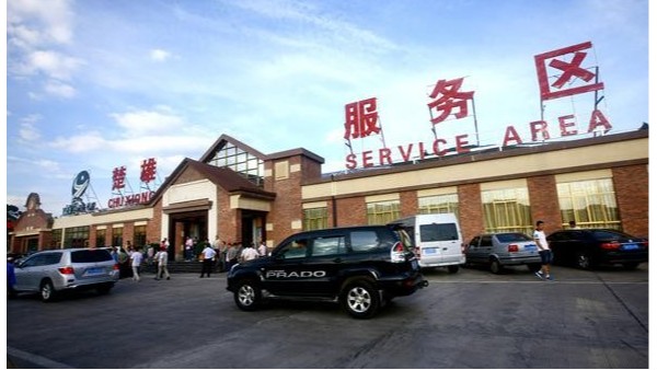 智能檢測功能具體如何提高停車效率？